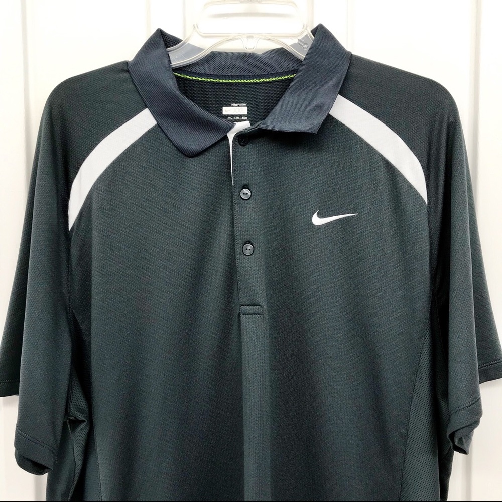 (SOLD) Mens Nike Golf Shirt Fit Dri Size XXL - Picture 2 of 8